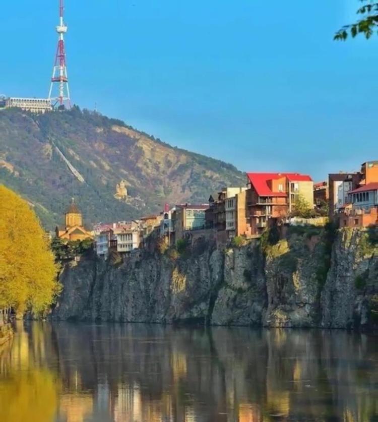 Home At Old Tbilisi Exterior photo